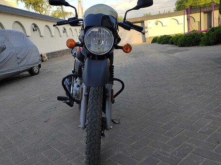 2022 Bajaj Boxer BM 125, чёрный, 95000 рублей, вид 2