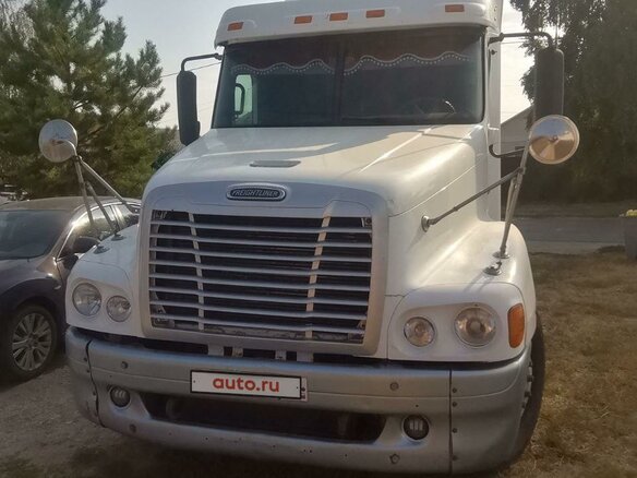 2003 Freightliner Century Class, белый, 1700000 рублей