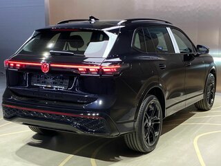 2026 Volkswagen Tiguan L Pro III (China Market), чёрный, 4800000 рублей, вид 5