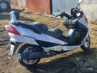 2003 Suzuki Burgman (SkyWave) 400, белый, 260000 рублей, вид 3