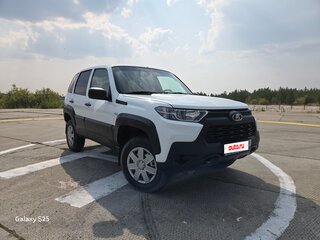 2021 Lada (ВАЗ) Niva Travel I, белый, 900000 рублей, вид 2