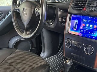 2009 Mercedes-Benz A-Класс 170 II (W169) Рестайлинг, чёрный, 550000 рублей, вид 2