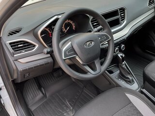 2024 Lada (ВАЗ) Vesta I Рестайлинг (NG), белый, 1470000 рублей, вид 5
