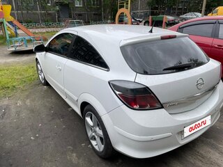 2010 Opel Astra GTC H Рестайлинг, белый, 500000 рублей, вид 5