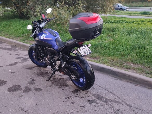 2017 Yamaha MT-07 (FZ-07), синий, 620000 рублей - вид 3