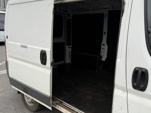 2011 Peugeot Boxer, белый, 910000 рублей - вид 3