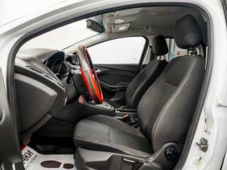 2018 Ford Focus III Рестайлинг, белый, 980000 рублей, вид 3
