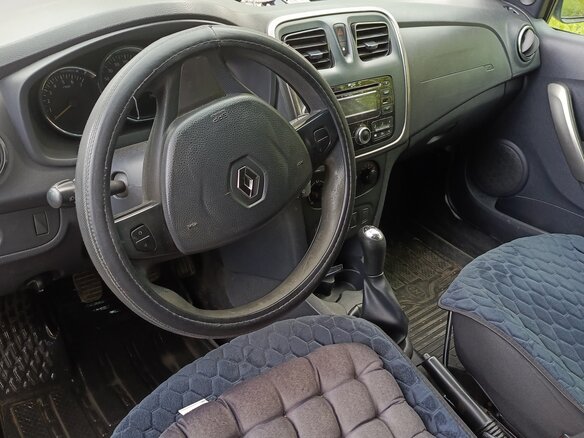 2015 Renault Sandero II, белый, 480000 рублей - вид 6
