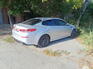 2019 Kia Optima IV Рестайлинг, серебристый, 1760000 рублей, вид 4