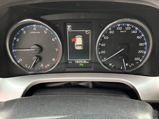 2019 Toyota RAV4 IV (XA40) Рестайлинг, чёрный, 3800000 рублей, вид 5