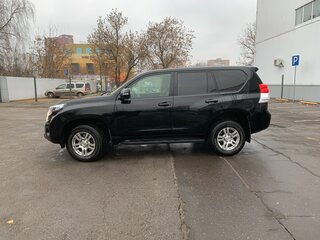 2013 Toyota Land Cruiser Prado 150 Series Рестайлинг 1, чёрный, 2750000 рублей, вид 2