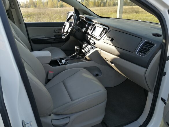 2016 Kia Carnival III, белый - вид 6