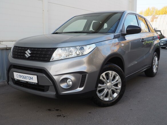 2016 Suzuki Vitara II, серый