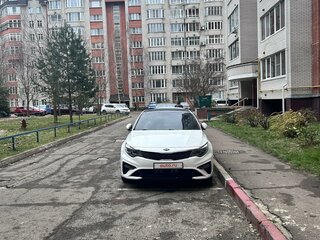 2019 Kia Optima IV Рестайлинг, белый, 2100000 рублей, вид 3