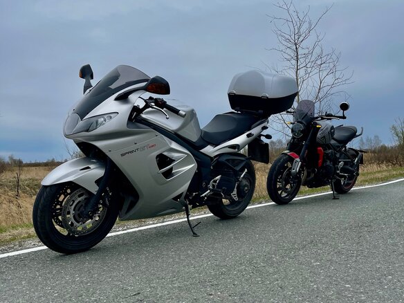 2011 Triumph Sprint GT, серебристый, 530000 рублей - вид 5