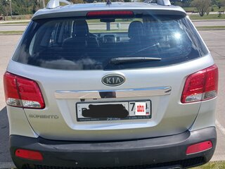 2010 Kia Sorento II, серебристый, 1550000 рублей, вид 3