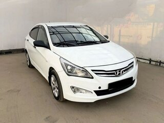 2015 Hyundai Solaris I Рестайлинг, белый, 620000 рублей, вид 3