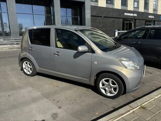 2004 Daihatsu Boon I, серый, 340000 рублей, вид 2