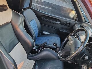 1994 Toyota RAV4 I (XA10), красный, 1300000 рублей, вид 3