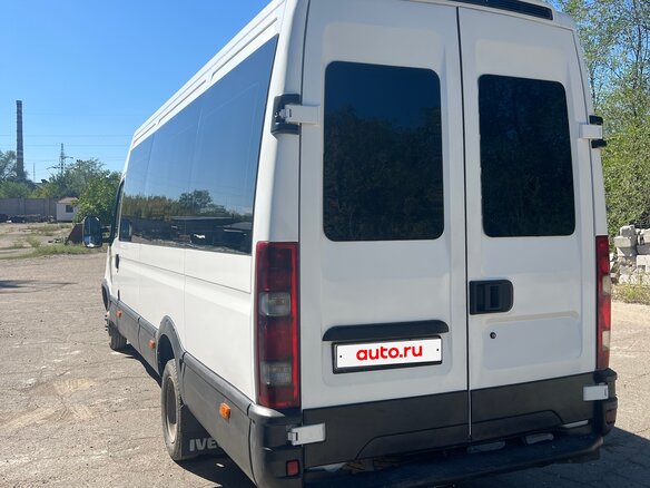 2007 Iveco Daily, белый, 1500000 рублей - вид 9