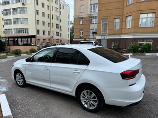 2021 Volkswagen Polo VI, белый, 1750000 рублей, вид 4