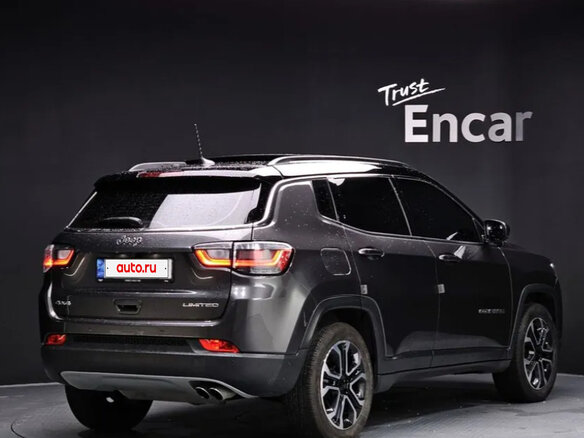 2023 Jeep Compass II Рестайлинг, серый - вид 2