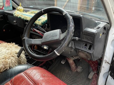 1995 Toyota Dyna, красный, 650000 рублей, вид 3