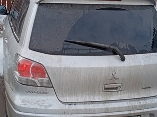 2004 Mitsubishi Outlander I, серебристый, 550000 рублей, вид 4