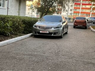 2008 Honda Accord VIII, серебристый, 1050000 рублей, вид 1