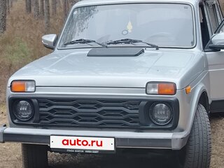 2010 Lada (ВАЗ) 2131 (4x4) 213105 I, серебристый, 500000 рублей, вид 2
