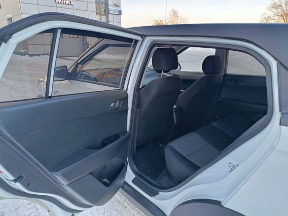 2019 Hyundai Creta I, белый, 1800000 рублей - вид 12