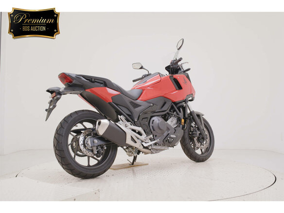 2025 Honda NC 750X, красный, 1063188 рублей - вид 5