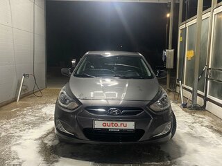 2013 Hyundai Solaris I, чёрный, 1150000 рублей, вид 2