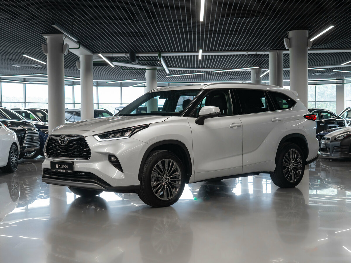 Открыть фотографии: Toyota Highlander IV (XU70)