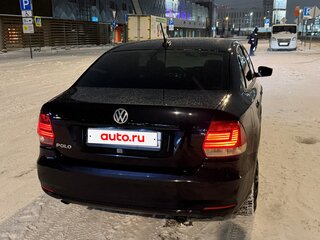 2018 Volkswagen Polo V Рестайлинг, чёрный, 1100000 рублей, вид 3