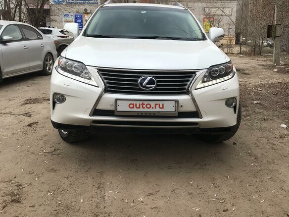 2013 Lexus RX 450h III Рестайлинг, белый, 3950000 рублей - вид 1