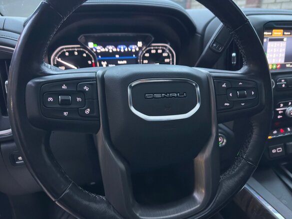 2021 GMC Sierra Double Cab IV, фиолетовый, 6100000 рублей - вид 14