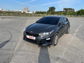 2018 Kia Ceed III, серый, 1600000 рублей, вид 2