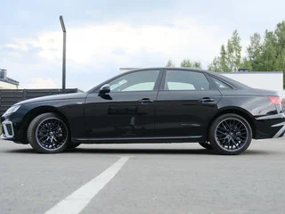 2020 Audi A4 45 TFSI V (B9) Рестайлинг, чёрный, 3100000 рублей, вид 4