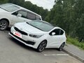 2016 Kia Ceed II Рестайлинг, белый, 1500000 рублей
