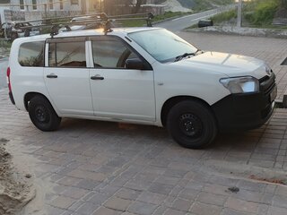 2017 Toyota Probox I Рестайлинг, белый, 999000 рублей, вид 2