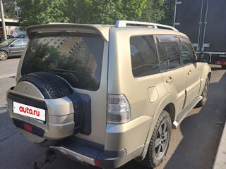 2008 Mitsubishi Pajero IV, бежевый, 1600000 рублей, вид 2