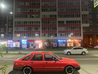1988 Ford Sierra I, красный, 180000 рублей, вид 1