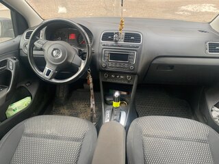 2013 Volkswagen Polo V, синий, 830000 рублей, вид 3