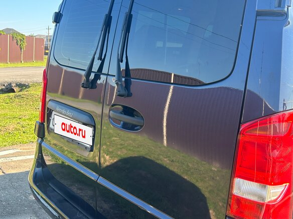 2017 Mercedes-Benz Vito 121 L3 III (W447), синий, 2300000 рублей - вид 19