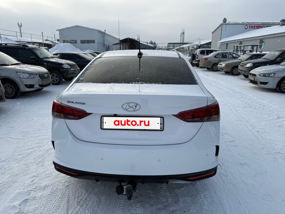 2021 Hyundai Solaris II Рестайлинг, белый, 1650000 рублей - вид 5
