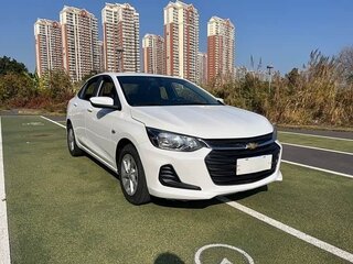 2021 Chevrolet Onix II, белый, 900000 рублей, вид 4
