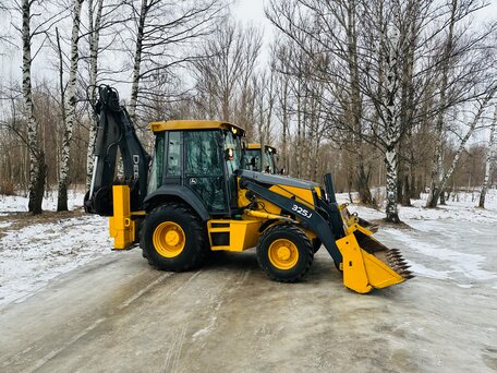 2011 John Deere 325J, 5200000 рублей, вид 2