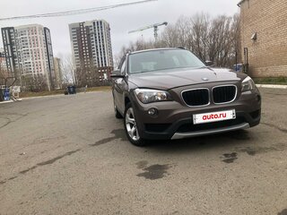 2013 BMW X1 20i I (E84) Рестайлинг, коричневый, 1350000 рублей, вид 2