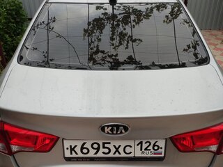 2017 Kia Rio III Рестайлинг, серебристый, 1370000 рублей, вид 1